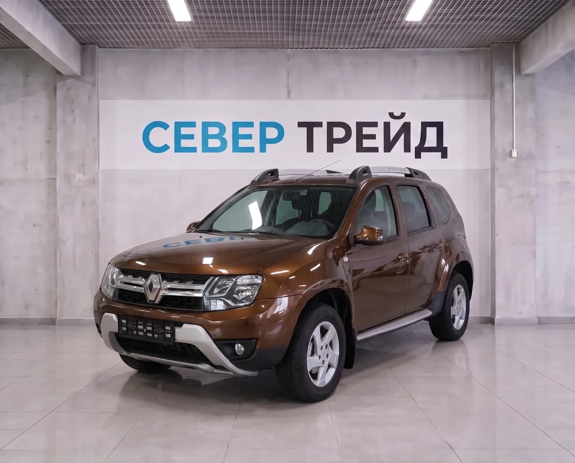 Renault Duster — фото 1
