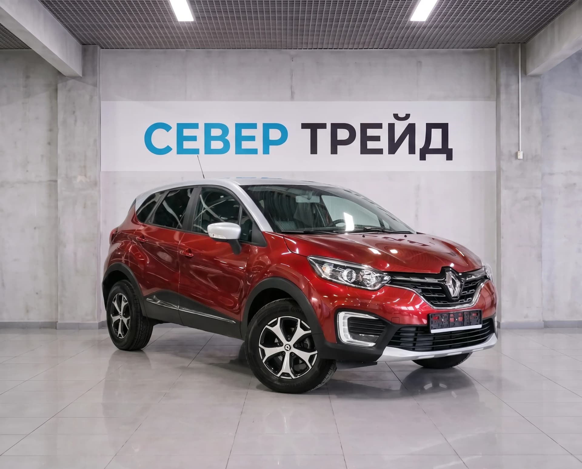 Renault Kaptur, I Рестайлинг — фото 1