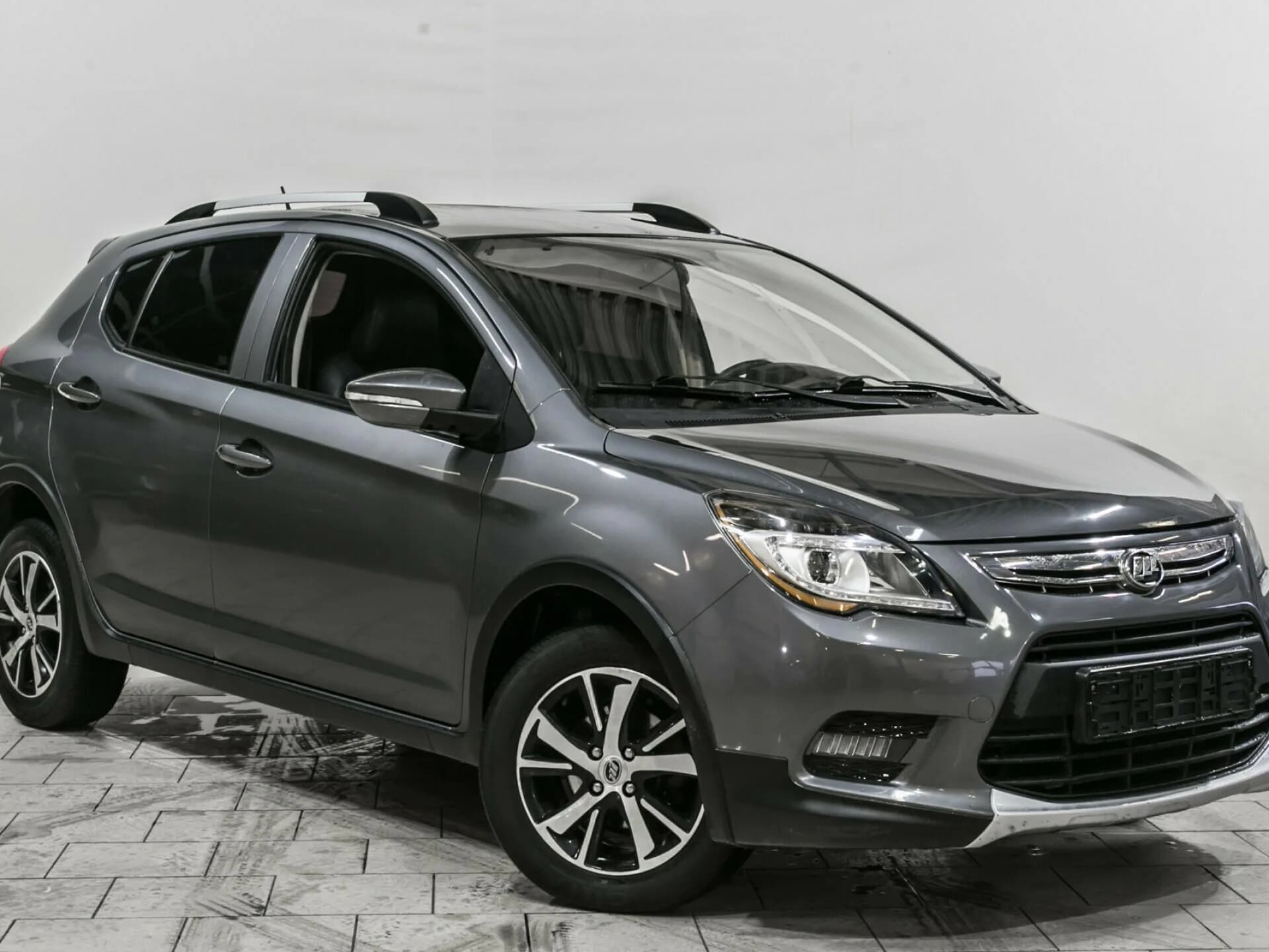 Lifan X50 — фото 1
