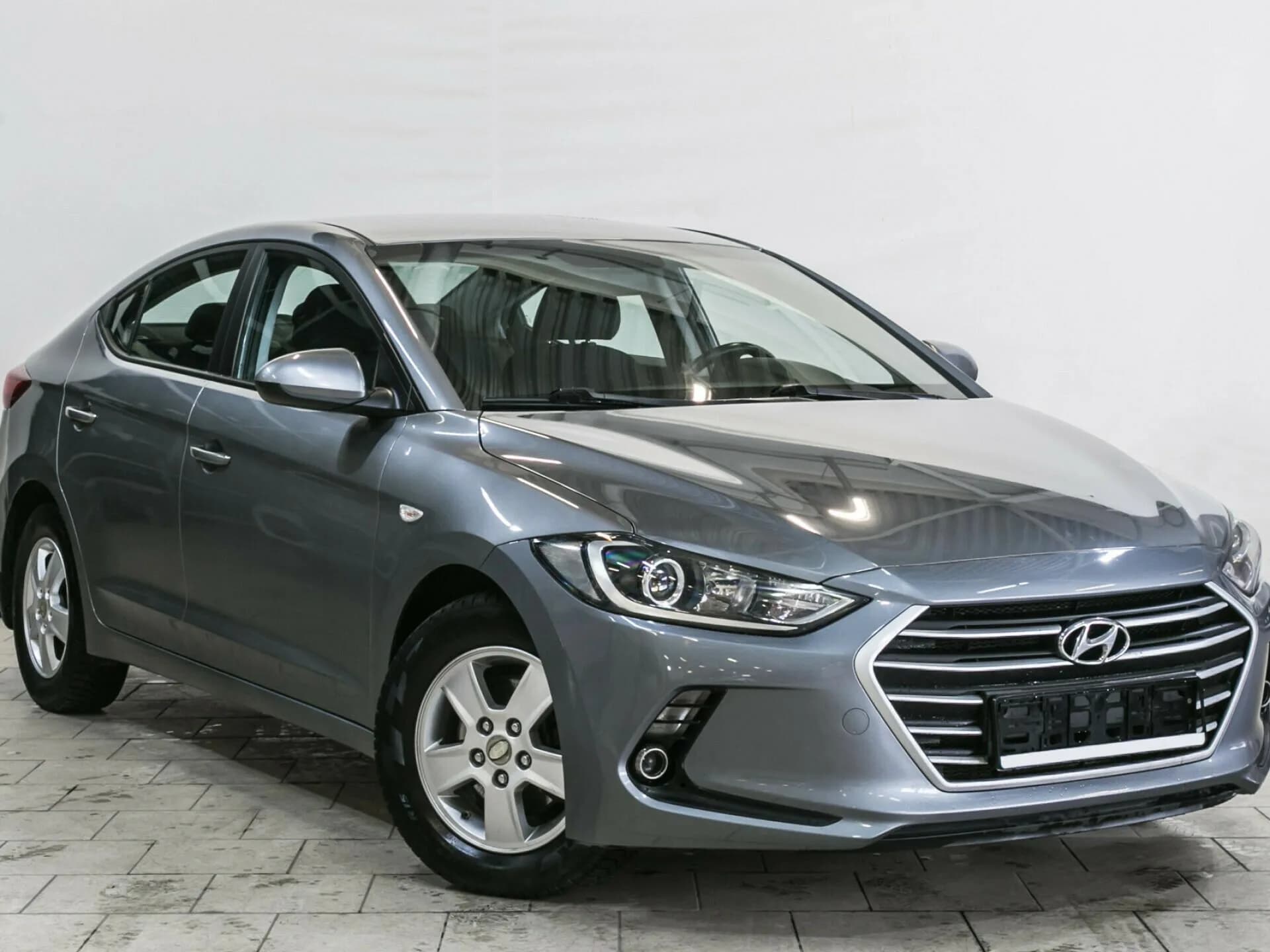 Hyundai Elantra, VI (AD) — фото 1